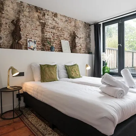 Twenty Five Amsterdam