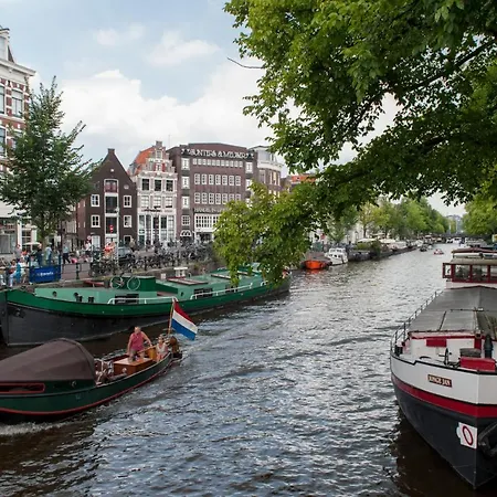 Bed & Breakfast Twenty Five 3*